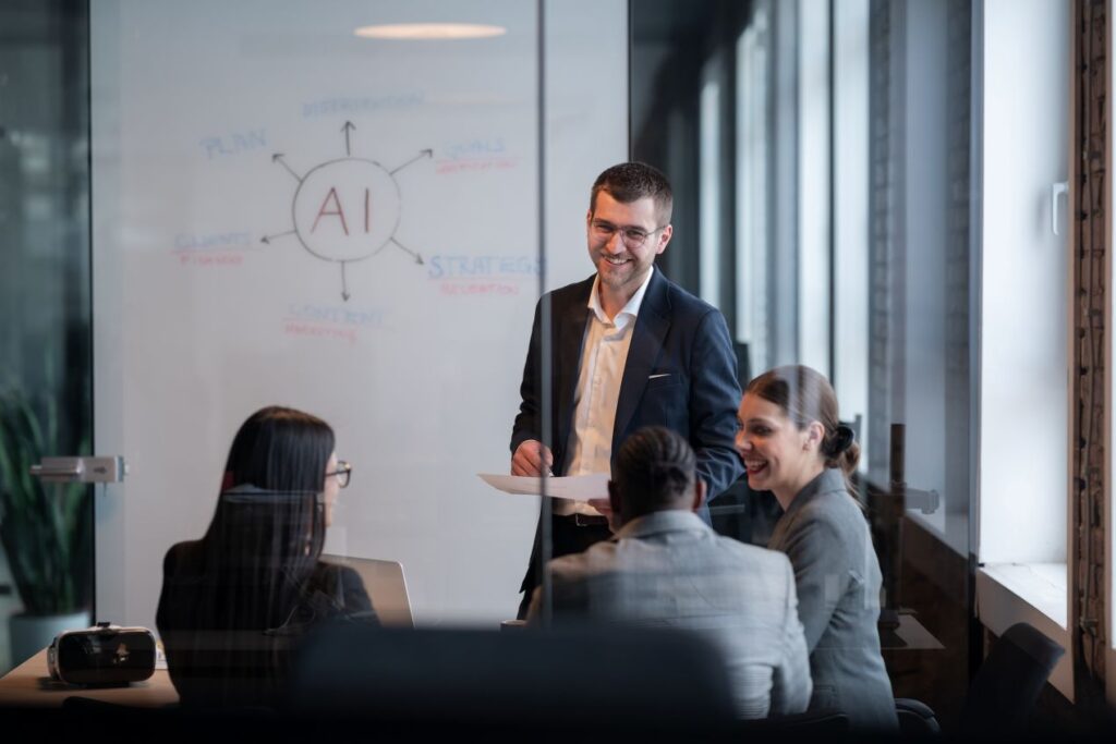 team diskutiert einkauf verhandlungsstrategien mit kuenstlicher intelligenz in einem modernen konferenzraum