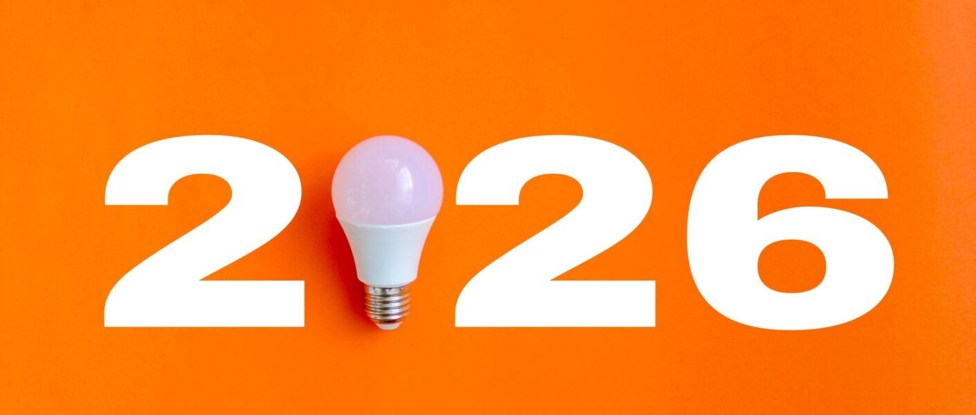 Leuchtende Glühbirne als Symbol für Innovation und Finanzen